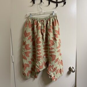 Magnolia Pearl linen short pants OS (item 22.3)